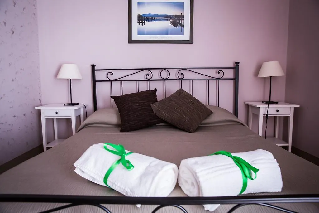 Casa Elide Bed & Breakfast Catania 3*,  Italy